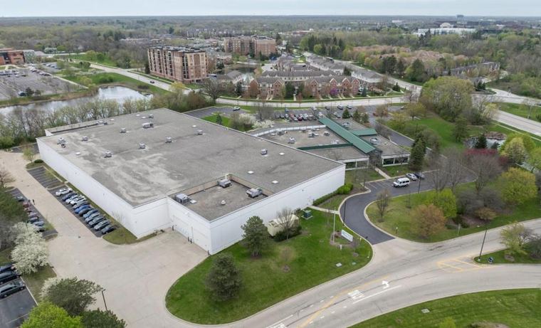1011 Woodlands Parkway, Vernon Hills